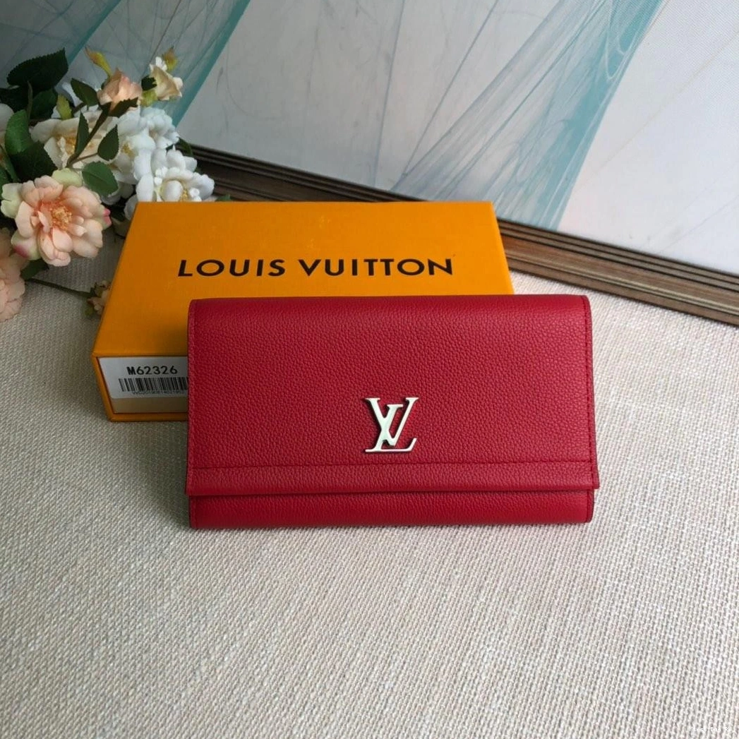 First bag ru VUITTON LOCKME LOUIS WALLET 0823